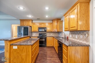 2109 Old Ironsides Rd in Abilene, TX - Building Photo - Building Photo
