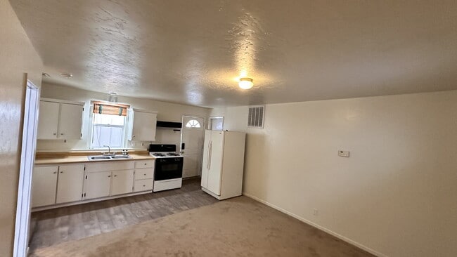 545 W Big Bear Blvd in Big Bear, CA - Building Photo - Building Photo