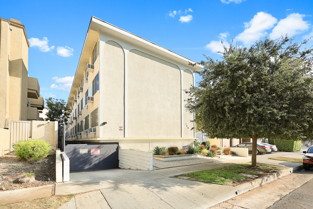 160 S Michigan Ave in Pasadena, CA - Building Photo