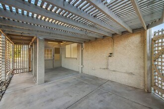 6120 E Augusta Cir in Mesa, AZ - Building Photo - Building Photo