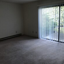 2005 NE Terre View Dr, Unit A3 in Pullman, WA - Foto de edificio - Building Photo