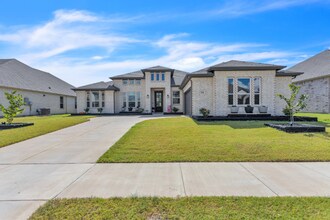 708 Lemmon Ln in Forney, TX - Building Photo - Building Photo