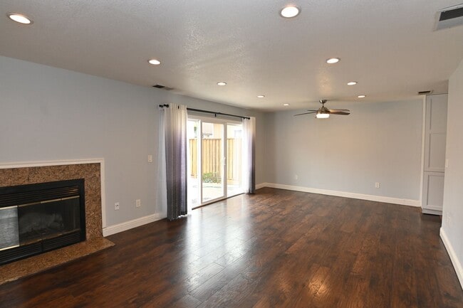 930 Alexis Ct in San Jose, CA - Building Photo - Building Photo