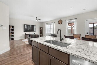 7632 Thunder River Rd in Fort Worth, TX - Building Photo - Building Photo