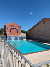 2200 Laredo Rd in Brownsville, TX - Building Photo - Building Photo