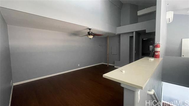 1088 Bishop St in Honolulu, HI - Building Photo - Building Photo