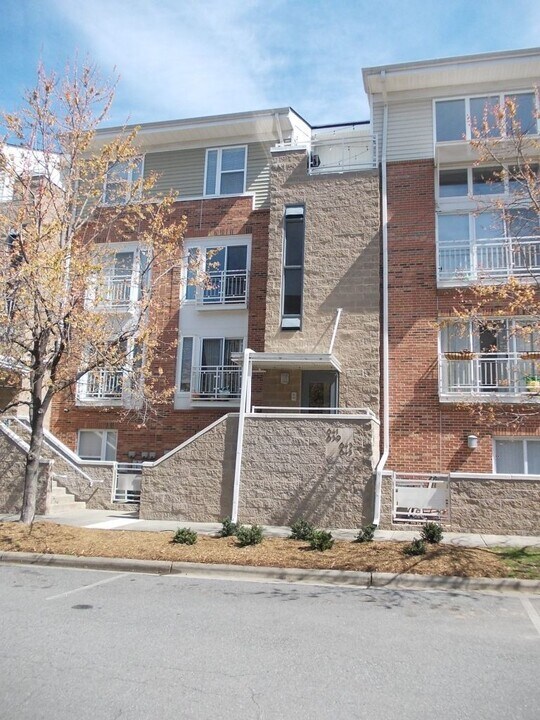 641 Raphael Place in Charlotte, NC - Building Photo