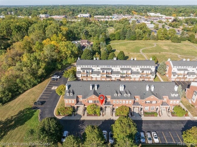29253 Glen Oaks Blvd E in Farmington Hills, MI - Building Photo - Building Photo