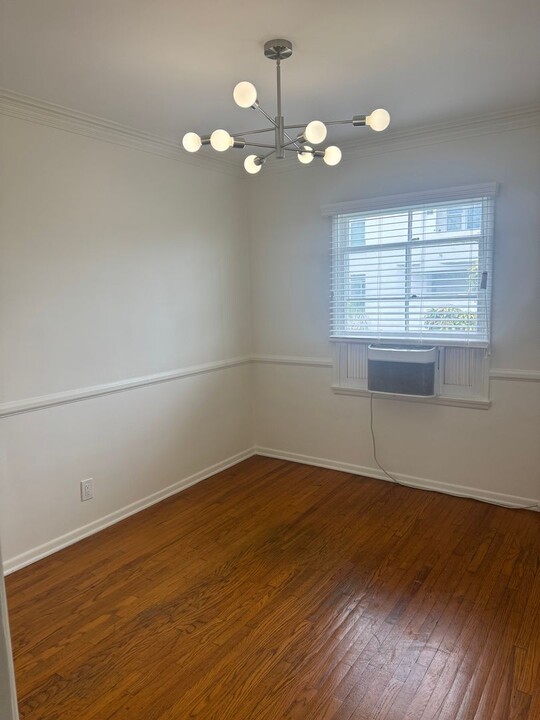 8711 W Knl Dr in West Hollywood, CA - Building Photo