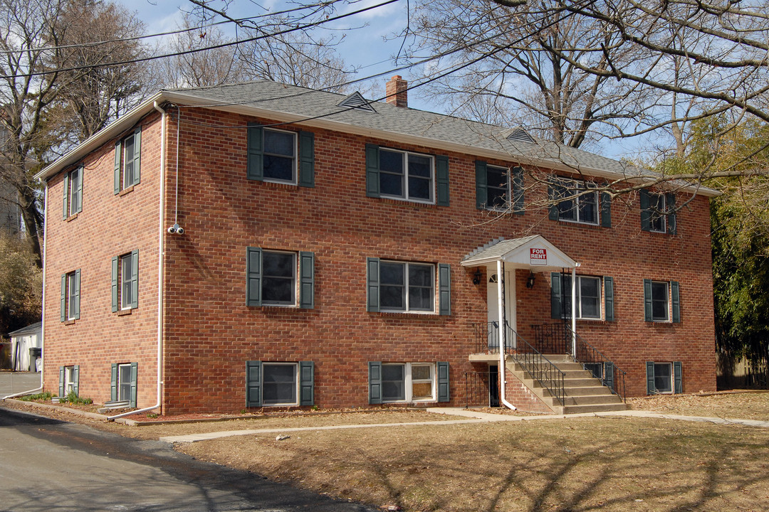 170 Piermont Ave in Nyack, NY - Foto de edificio