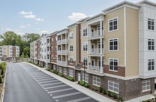 5 Soldier Hill Rd in Paramus, NJ - Building Photo