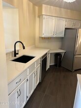 1021 Waters Edge Dr in Toms River, NJ - Building Photo - Building Photo