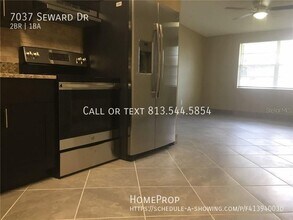 7037 Seward Dr in Port Richey, FL - Building Photo - Building Photo