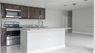 1 Flatfish Dr in Poinciana, FL - Building Photo - Building Photo