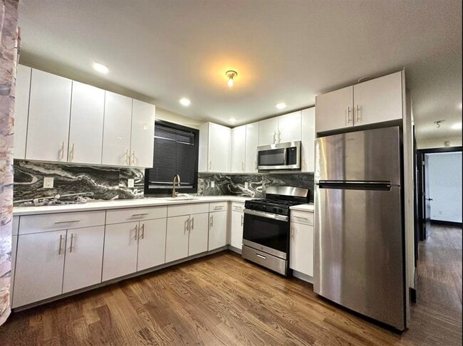 property at 75 Vroom St