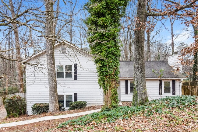 property at 4967 Turtle Rock Dr