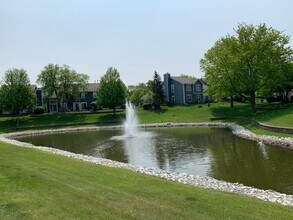 1098 Camden Ct in Glendale Heights, IL - Building Photo - Building Photo