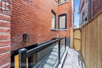 442 Brock Ave in Toronto, ON - Building Photo - Building Photo
