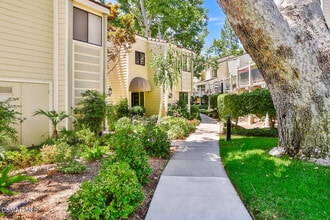 1208 Westlake Blvd in Westlake Village, CA - Building Photo - Building Photo