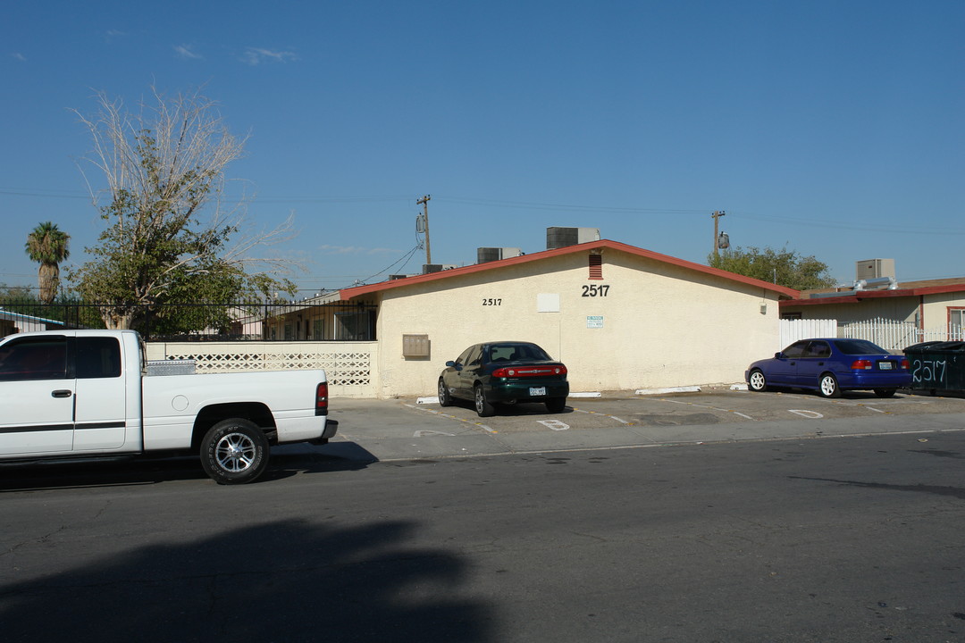 2517 Statz St in North Las Vegas, NV - Building Photo