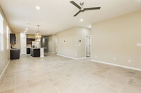 6855 W Parkway Dr, Unit 14 in Phoenix, AZ - Building Photo - Building Photo