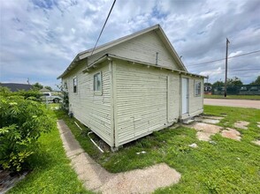 501 14th St in Port Arthur, TX - Building Photo - Building Photo