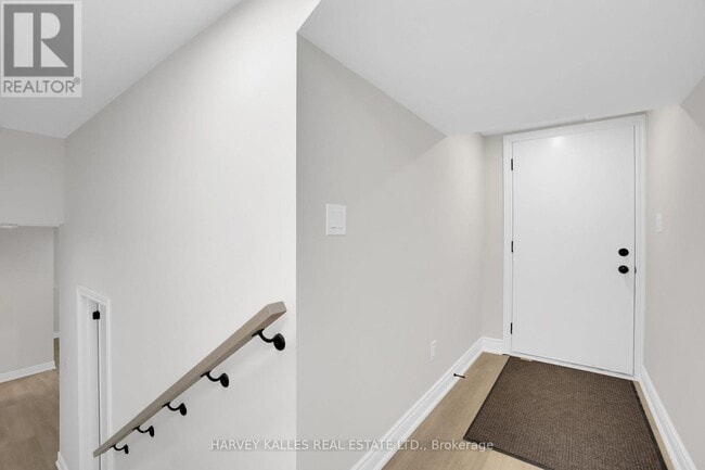 19 Lambton Ave in Toronto, ON - Building Photo - Building Photo