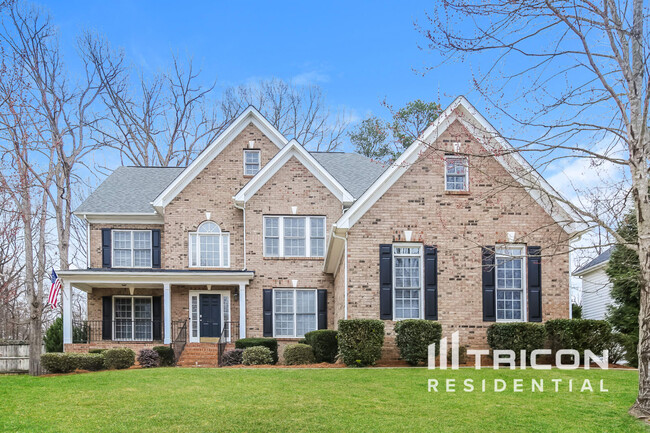 property at 224 Forest Walk Way