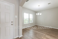 1525 Claremont Garden Cir in Houston, TX - Building Photo - Building Photo