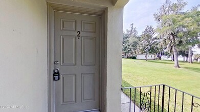 5148 Floral Bluff Rd in Jacksonville, FL - Building Photo - Building Photo