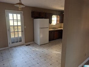 11 Hammonds Dr in Alexandria, AL - Building Photo - Building Photo