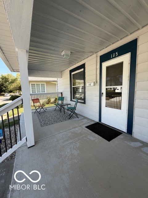 property at 115 W Fordice St