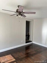 430 NY-32 in Woodbury, NY - Building Photo - Building Photo