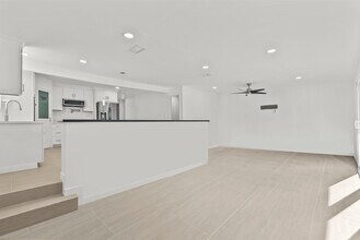 10144 Gaviota Ave in Los Angeles, CA - Building Photo - Building Photo