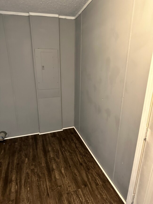 property at 705 Willard D Lewis St