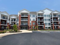 Evergreen Apartments photo'