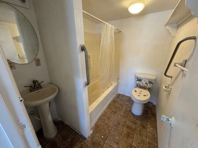 618 Basin St NW in Ephrata, WA - Building Photo - Building Photo