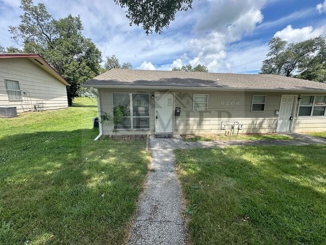property at 6206 E 153 St