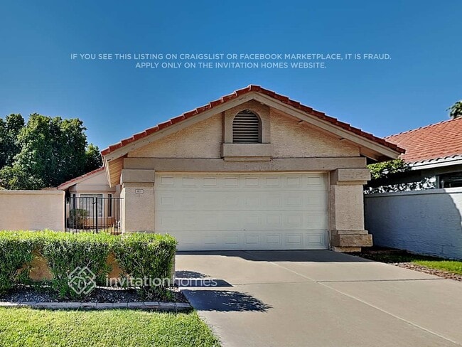 property at 1055 W Sunward Dr