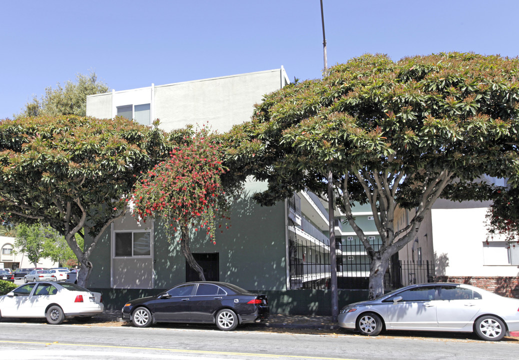 Hyde Park Apartments in San Leandro, CA - Foto de edificio