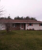 27673 US-11 in Evans Mills, NY - Building Photo