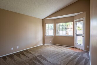 1742 Ember Glow Cir in Las Vegas, NV - Building Photo - Building Photo