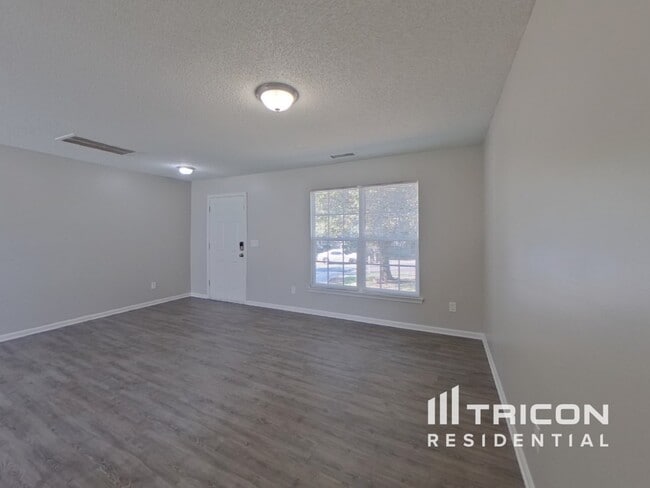 5203 Holbert Cir in Charlotte, NC - Building Photo - Building Photo