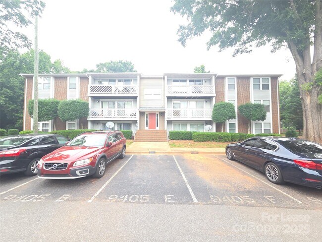 property at 9405 Old Concord Rd