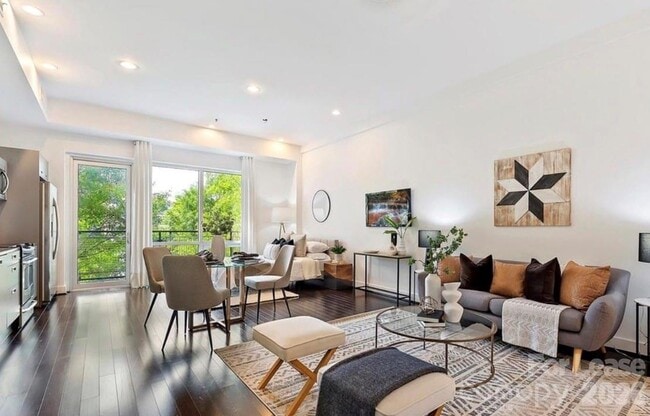 1133 Metropolitan Ave in Charlotte, NC - Building Photo - Building Photo