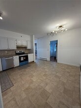 217 Greeley Ave in Sayville, NY - Building Photo - Building Photo