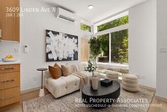 3609 Linden Ave N in Seattle, WA - Building Photo - Building Photo