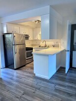 2425 Purdue Ave, Unit 103 in Los Angeles, CA - Building Photo