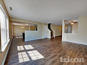 10787 Emery Dr in Indianapolis, IN - Foto de edificio - Building Photo