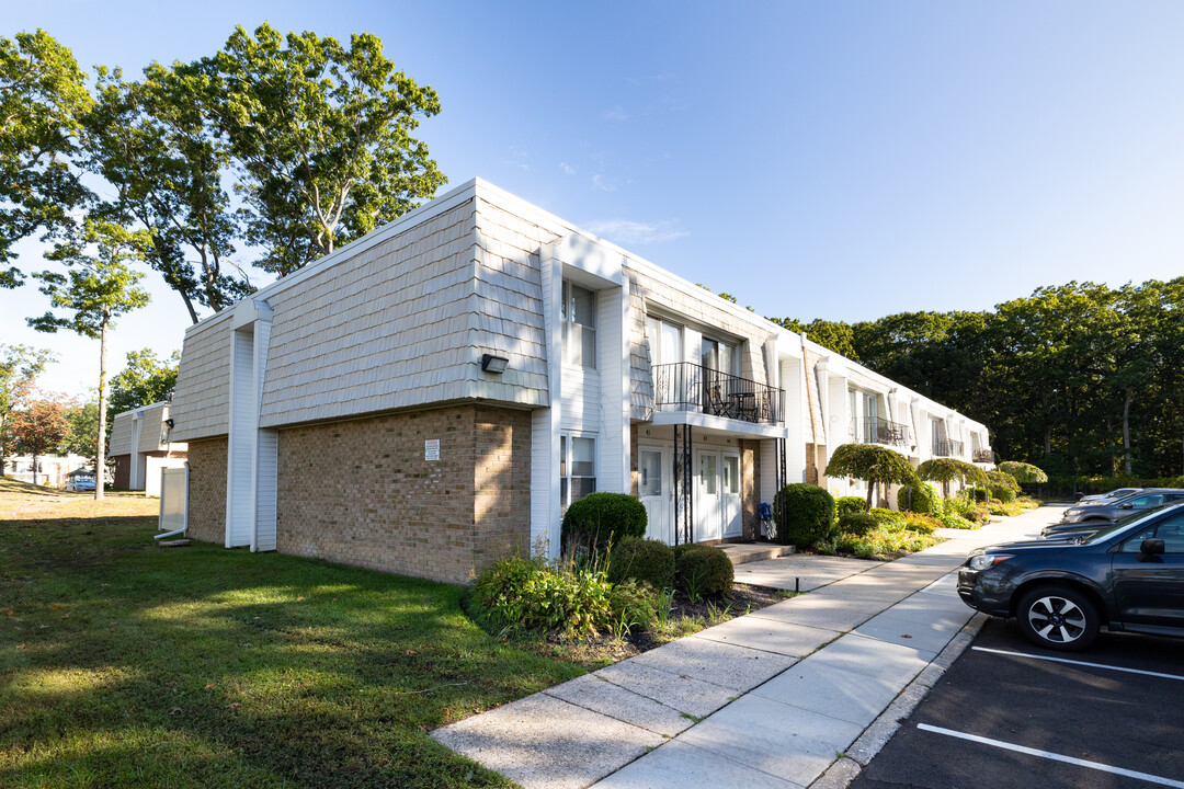 Rocky Point Owners in Rocky Point, NY - Building Photo